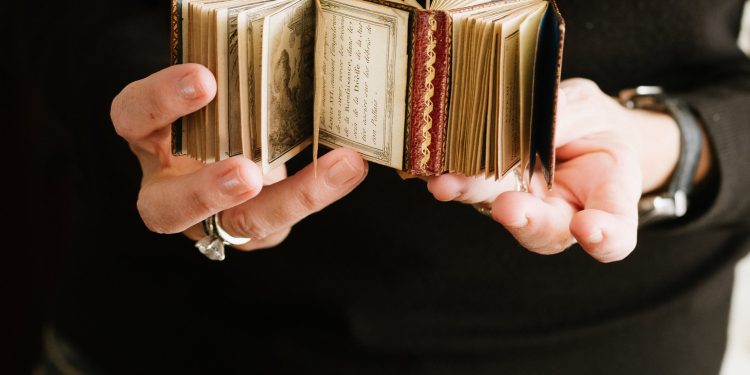 The big world of miniature books
