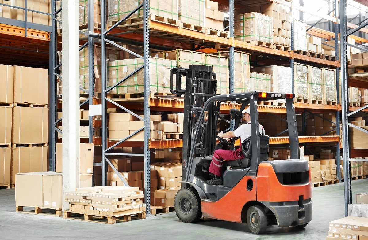 How To Increase Warehouse Efficiency With a Good Warehouse Equipmen 1