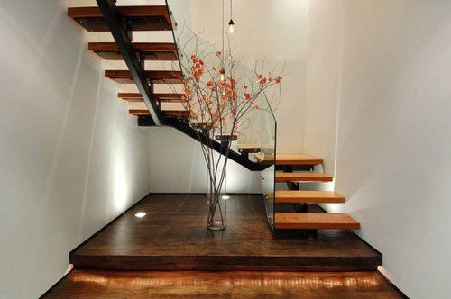 How to Maintain Your Staircase