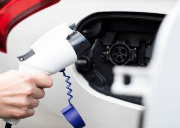 How to find DC fast chargers