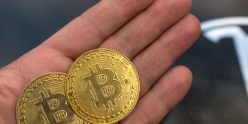 FEW HOURS OF WORK + INCOME: BITCOIN IS THE ANSWER