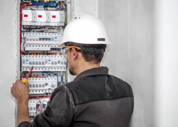 Circuit breaker: everything you need to know