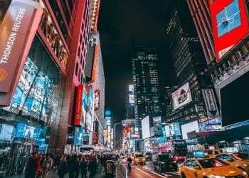 Advantages of a Mobile Digital Billboard