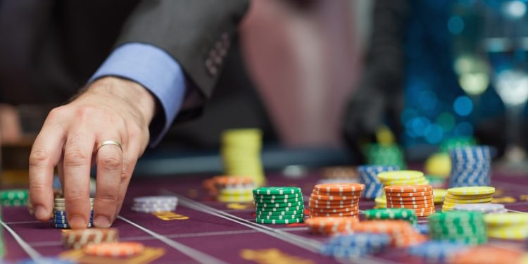Is It Worth Starting an Online Casino Business?