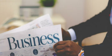 Business Diplomas in Toronto: Investing in Your Future