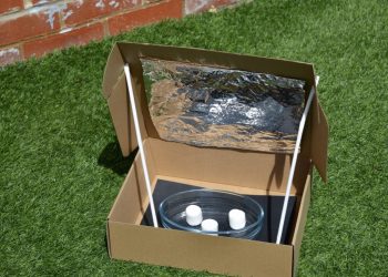 Experimenting with a Solar-Powered Oven Project